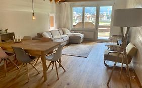 Moderne Dachwohnung Naehe Zermatt Mit Balkon